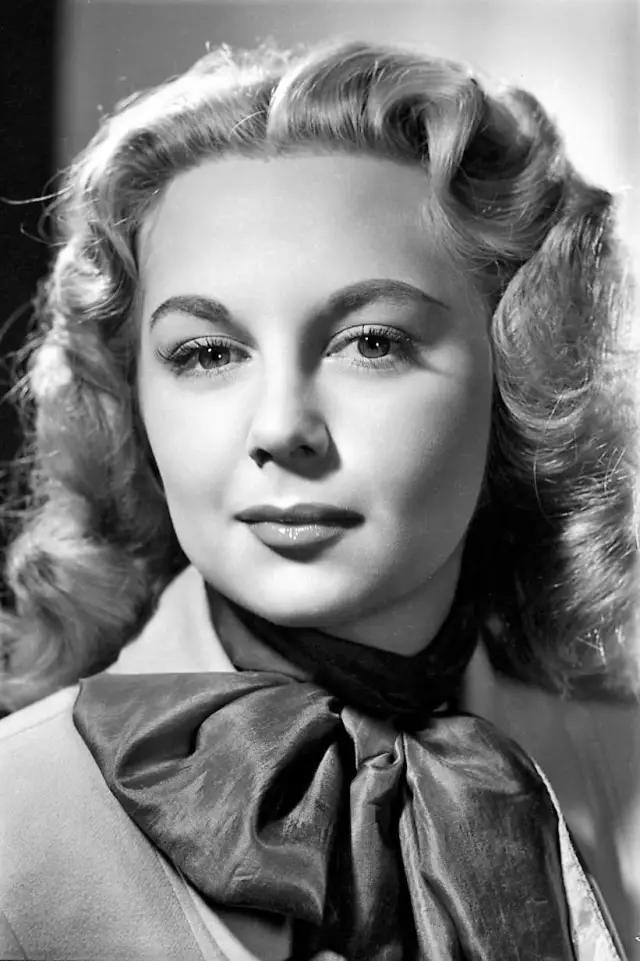 Zdjęcie  (Joan Lorring)