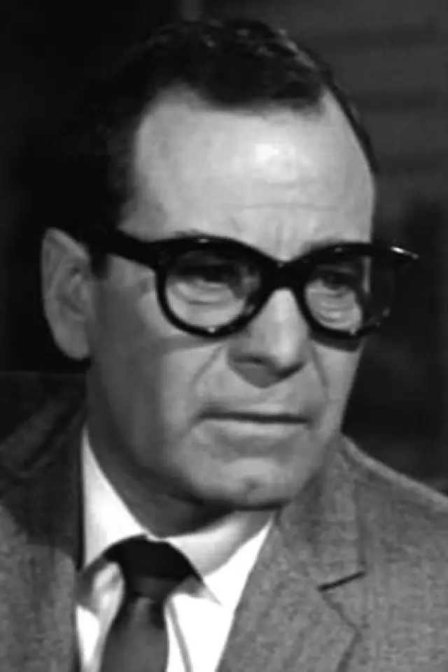 Zdjęcie Walter Brooke