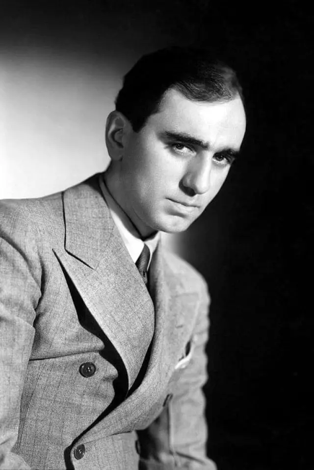 Zdjęcie Basbi Berkli (Busby Berkeley)