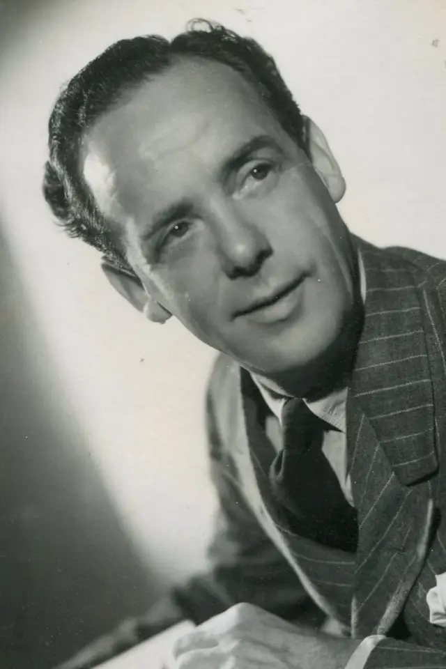 Zdjęcie Mervyn Johns