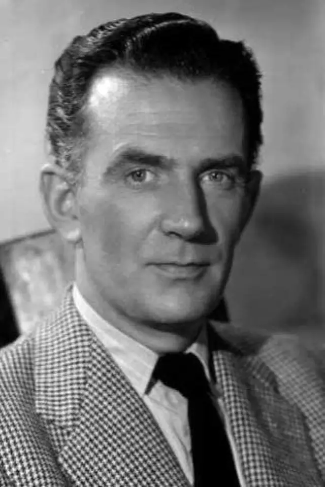 Zdjęcie  (Hugh Sinclair)
