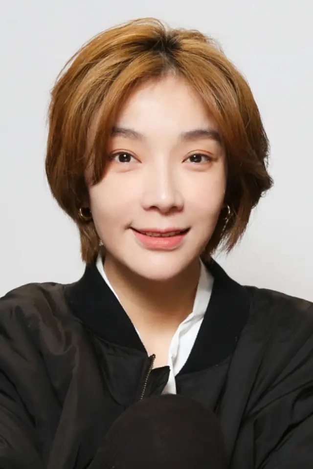 Zdjęcie  (Janel Tsai)