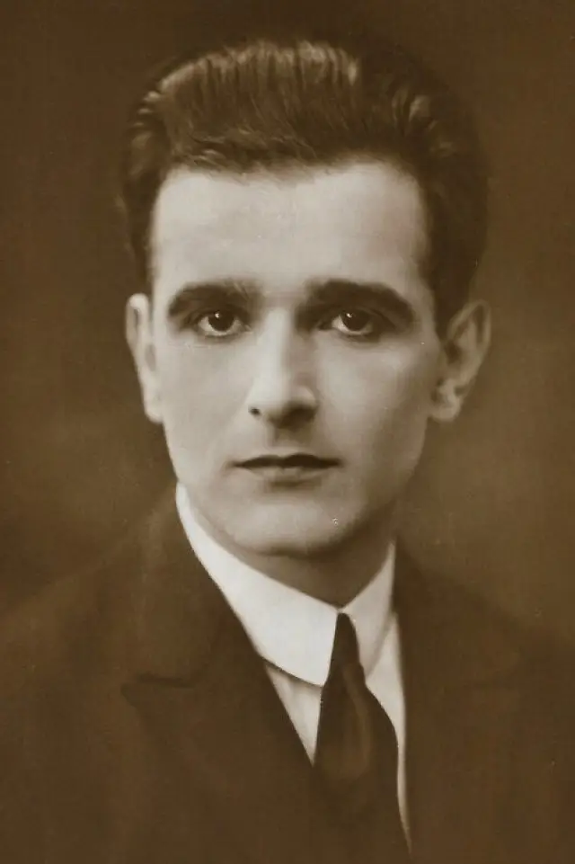 Zdjęcie  (Ernst Winar)