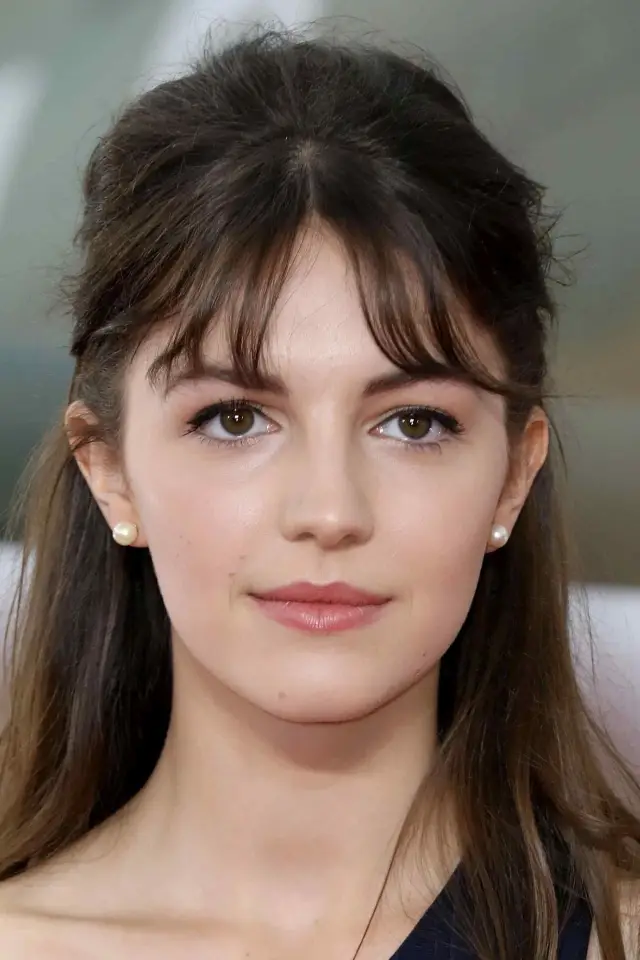 Zdjęcie Ella Hunt