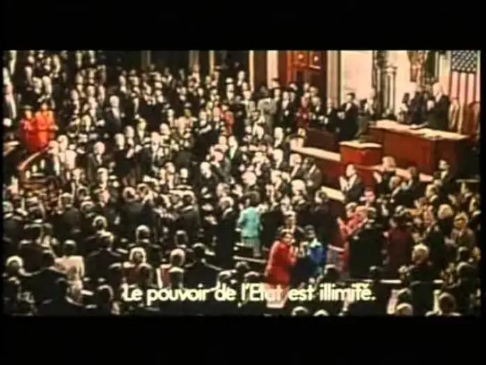 Wideo do filmu Fahrenheit 9.11 — Fahrenheit 9/11 ( bande annonce VOST )