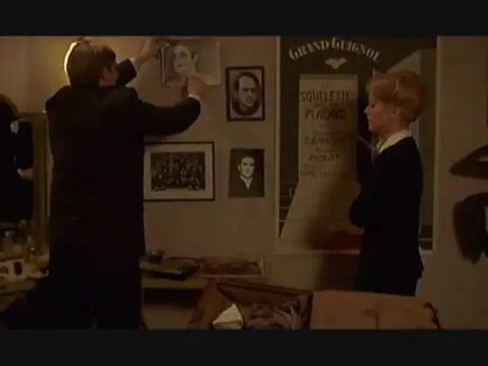 Wideo do filmu Ostatnie metro — Catherine Deneuve - Le dernier métro