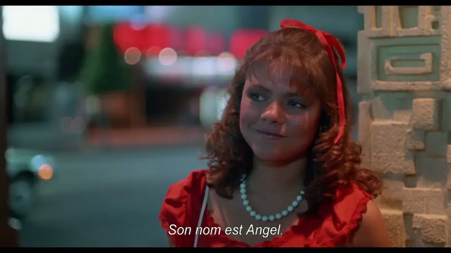 Wideo do filmu Anioł — Angel - Bande Annonce [VOST]