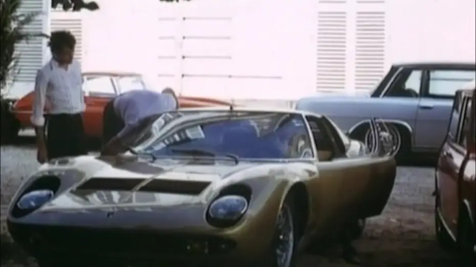 Wideo do filmu Hello-Goodbye — Miura P400 S in: 'Hello-Goodbye' (1970)