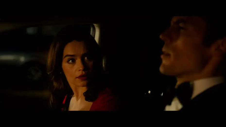 Wideo do filmu Zanim się pojawiłeś — Antes de ti - Clip 'Vestido rojo' Castellano HD