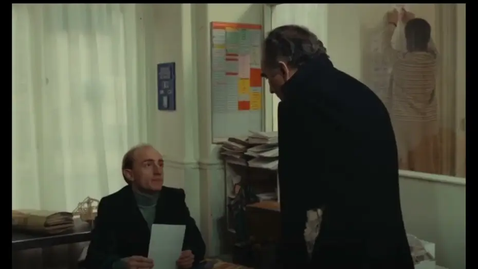 Wideo do filmu Des enfants gâtés — Des Enfants Gâtés de Bertrand Tavernier (Michel Picolli et Michel Blanc)