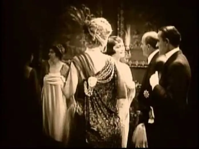 Wideo do filmu Nietolerancja — Intolerance: love's struggle throughout the ages (1916) D. W Griffith