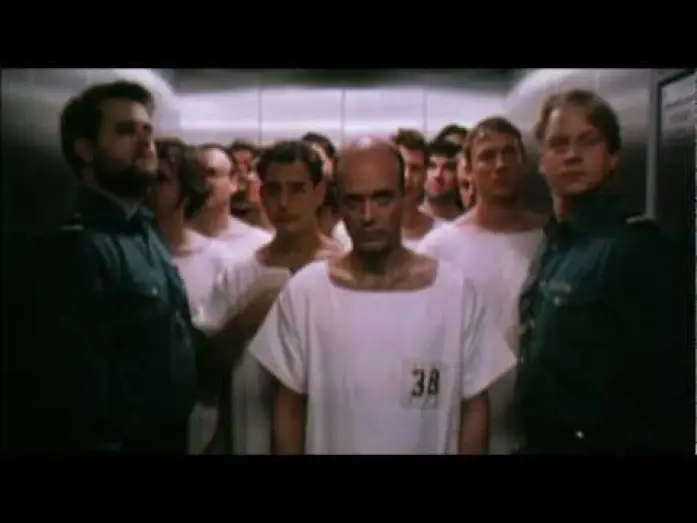 Wideo do filmu Eksperyment — The Experiment, Cercasi Cavie Umane - TRAILER - Oliver Hirschbiegel