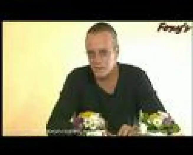 Wideo do filmu Beowulf - Pogromca Ciemności — Interview de Christophe Lambert sur Beowulf VF