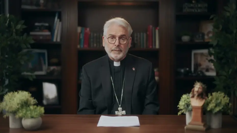 Wideo do filmu Pasja — Archbishop Paul Coakley inspires the Church to see The Passion of Christ