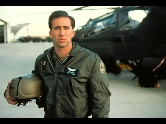 Wideo do filmu Ogniste ptaki — Airborne / Fire Birds - Trailer (1990, German)