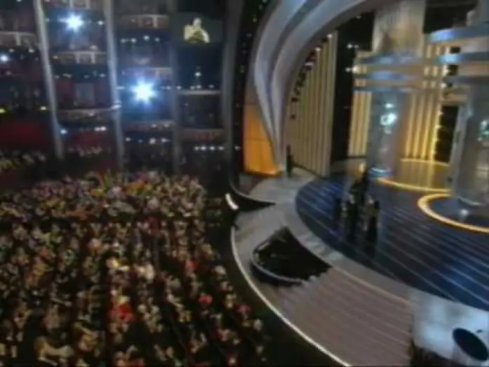 Wideo do filmu To nie jest kraj dla starych ludzi — "No Country for Old Men" winning Best Picture