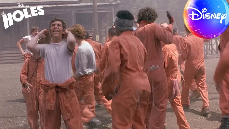 Wideo do filmu Kto pod kim dołki kopie ... — The Rain Finally Comes to Camp Green Lake