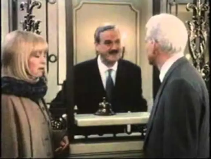 Wideo do filmu Nowi miastowi — SPERDUTI A MANHATTAN (1999) Con Goldie Hawn e Steve Martin - Trailer Cinematografico