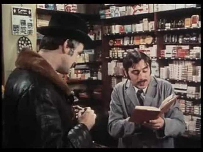Wideo do filmu A teraz coś z zupełnie innej beczki — La première folie des Monty Python - Bande-annonce