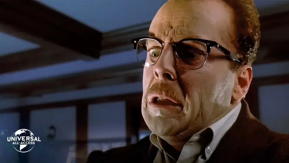 Wideo do filmu Ze śmiercią jej do twarzy — Bruce Willis and Meryl Streep's Staircase Strife - Extended Preview