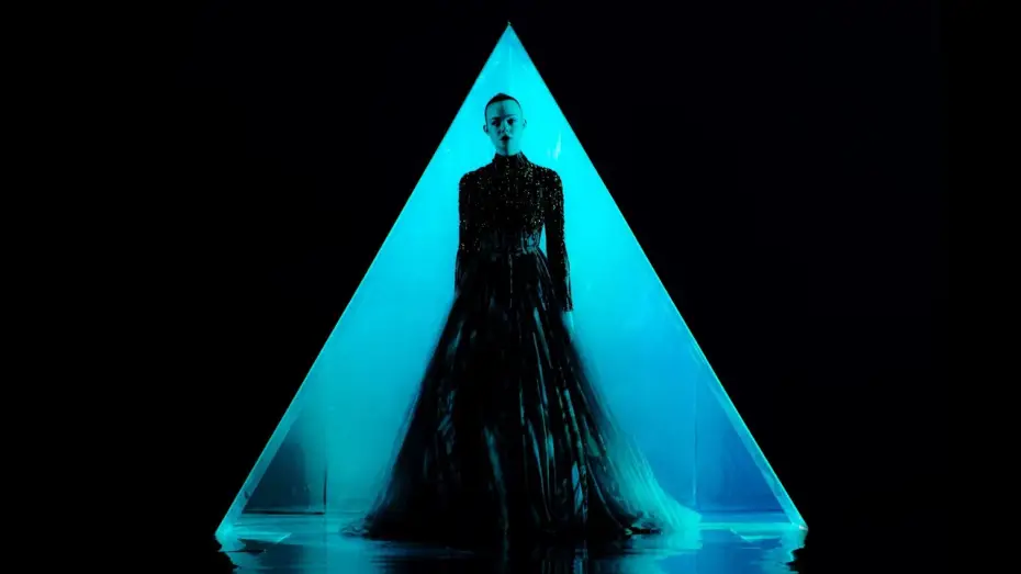 Wideo do filmu Neon Demon — THE NEON DEMON - Teaser