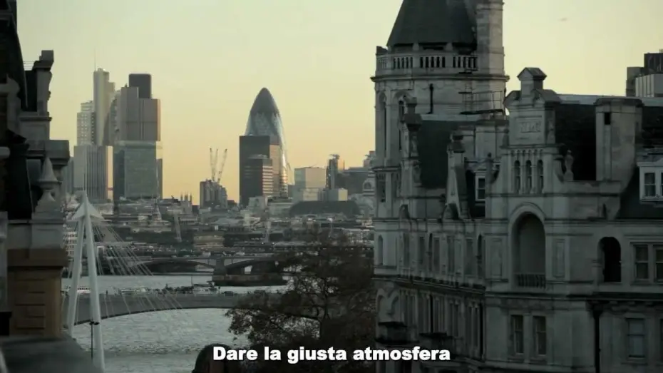 Wideo do filmu Skyfall — 007 Skyfall - Featurette "Girare a Londra"