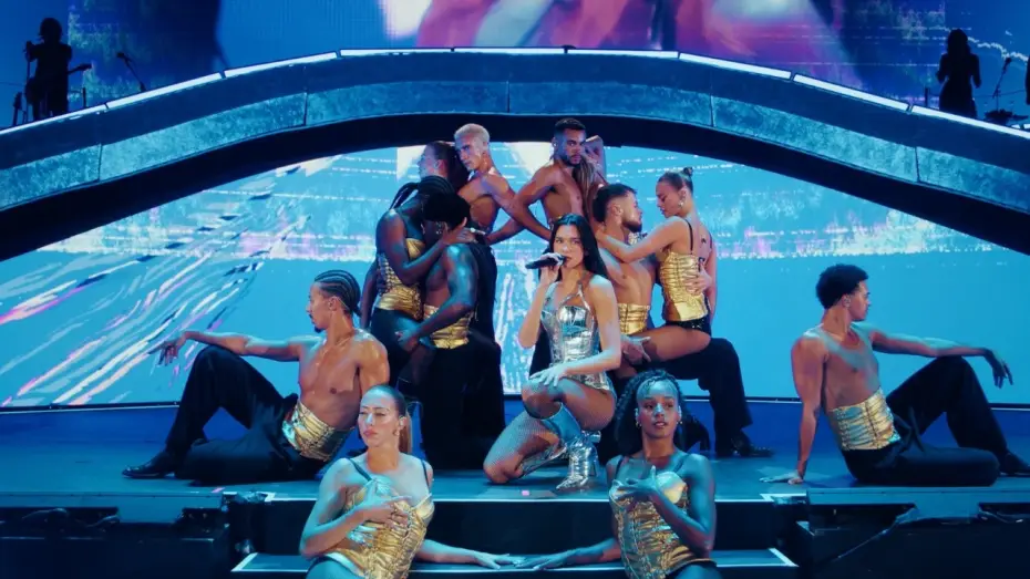 Wideo do filmu Dua Lipa: Live From Mexico — Dua Lipa - One Kiss (Live depuis le Mexique)