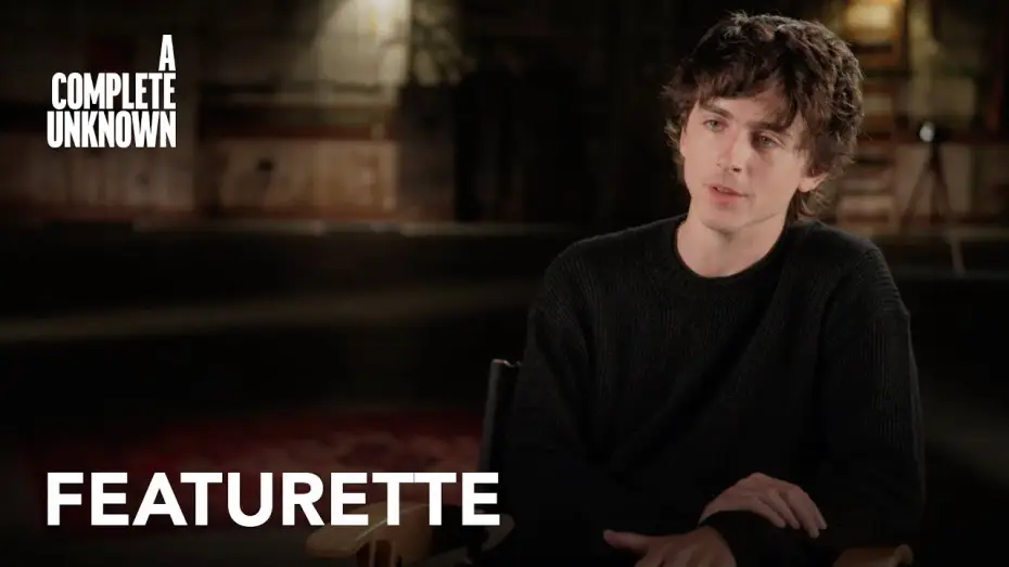 Wideo do filmu Kompletnie nieznany — A Complete Unknown | "La Ballata di Una Vera Icona" | Featurette