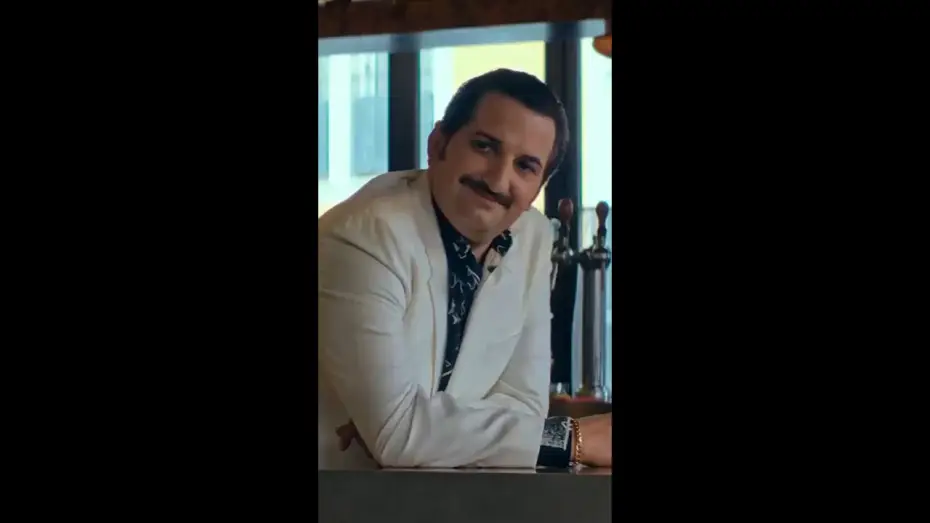 Wideo do filmu Une Famille de Bâtards — Moi j'ai vu il a sucé #unefamilledebâtards #primevideo