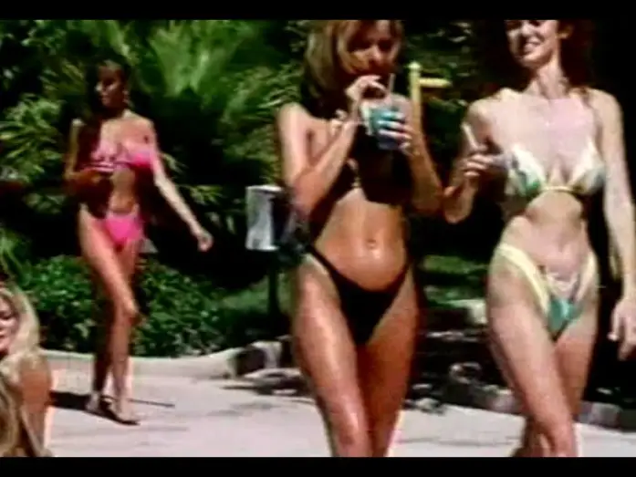 Wideo do filmu W krzywym zwierciadle: Wakacje w Vegas — Die schrillen Vier in Las Vegas - Trailer (1997)