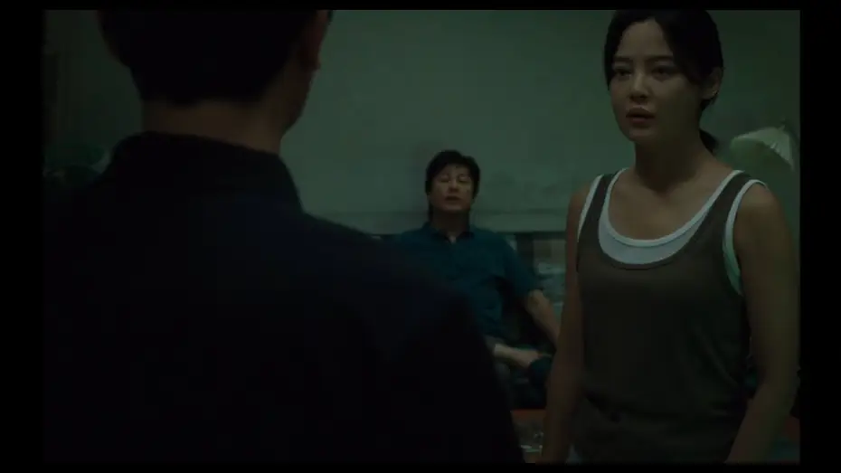 Wideo do filmu Rì guà zhong tian — THE SUN RISES ON US ALL (2025) - FIRST EXCLUSIVE CLIP - A FILM BY CAI SHANGJUN