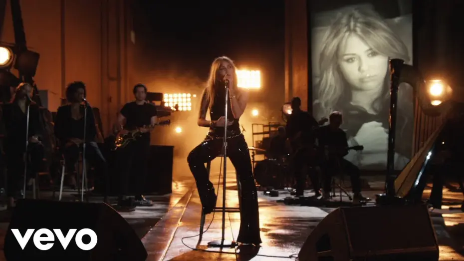 Wideo do filmu Hannah Montana: 20 lat później — Younger You (From the "Hannah Montana 20th Anniversary Special")