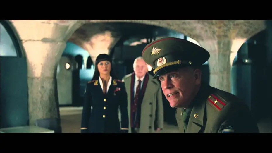 Wideo do filmu RED 2 — RED2 BANDE ANNONCE VF HD