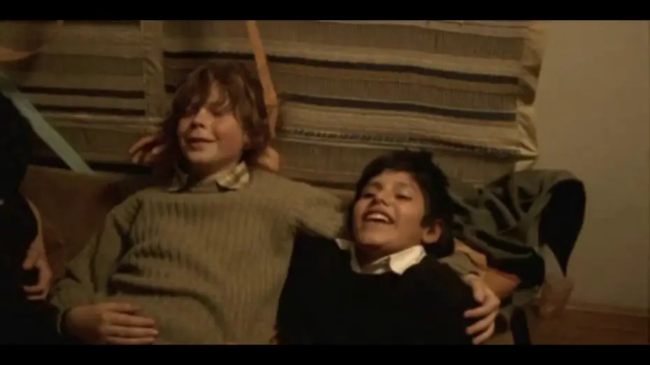 Wideo do filmu Machuca — Machuca trailer HD [Chile] - 2004