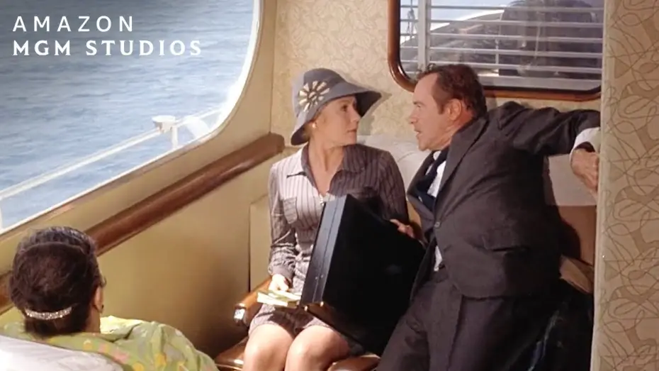 Wideo do filmu Avanti! — "Are You Following Me?"