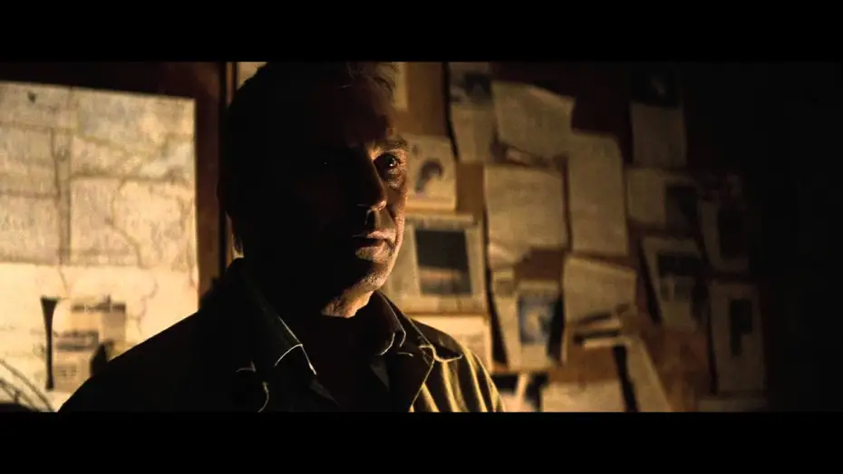 Wideo do filmu Człowiek ze stali — El Hombre de Acero - Tercer Tráiler Oficial en español HD