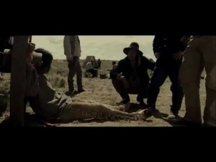 Wideo do filmu Pogrzebani — THE BURROWERS Trailer