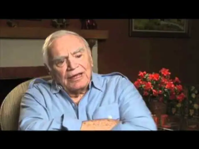 Wideo do filmu Marty — Ernest Borgnine discusses starring in "Marty" - EMMYTVLEGENDS.ORG
