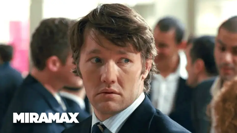 Wideo do filmu Kozaczki z pieprzykiem — 'She Didn't Get on the Plane'