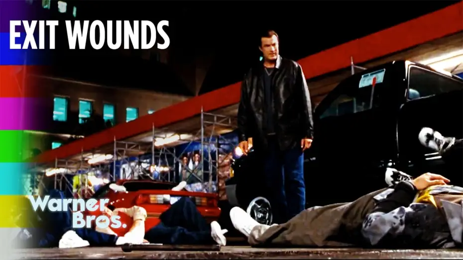 Wideo do filmu Mroczna Dzielnica — Cop Fights In Therapy