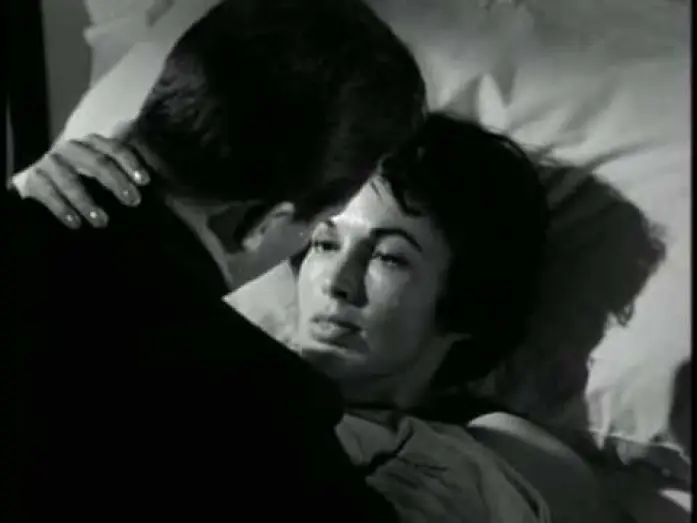 Wideo do filmu Śmiertelny pocałunek — KISS ME DEADLY Clips