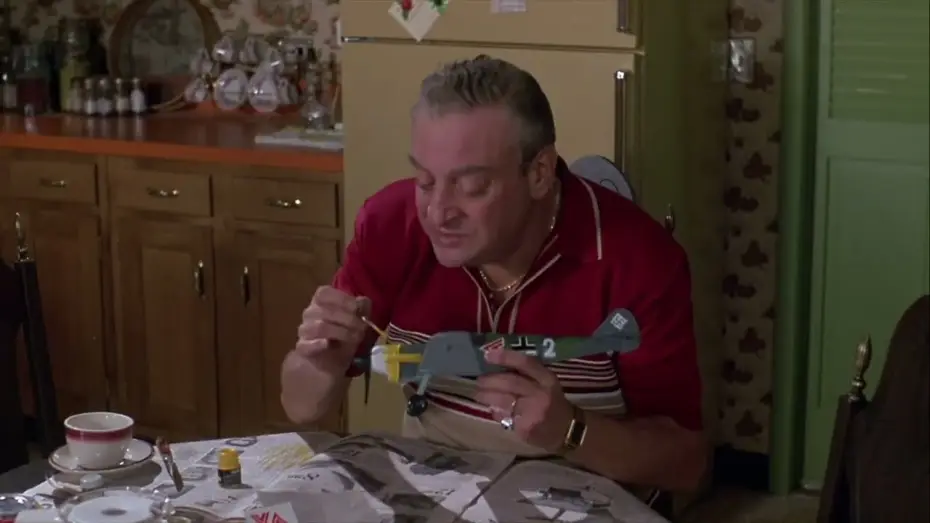 Wideo do filmu Łatwe pieniądze — Easy Money (1983) - Monty's Coping