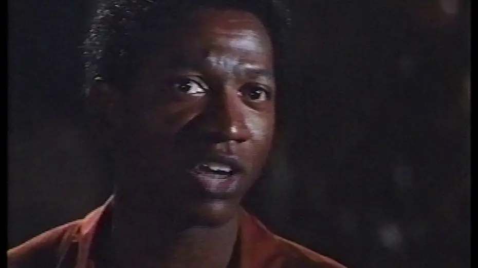 Wideo do filmu Cmentarna szychta — Graveyard Shift TV Spot #2 (1990)