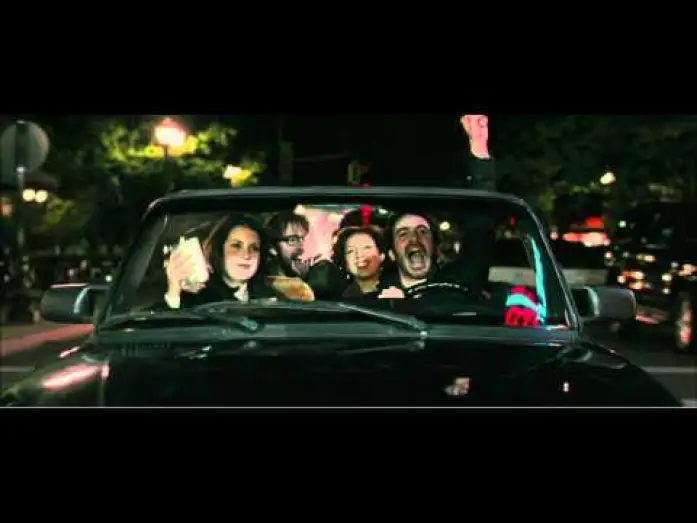 Wideo do filmu Para na życie — AWAY WE GO - AUF NACH IRGENDWO | Deutscher Trailer | Jetzt auf DVD!
