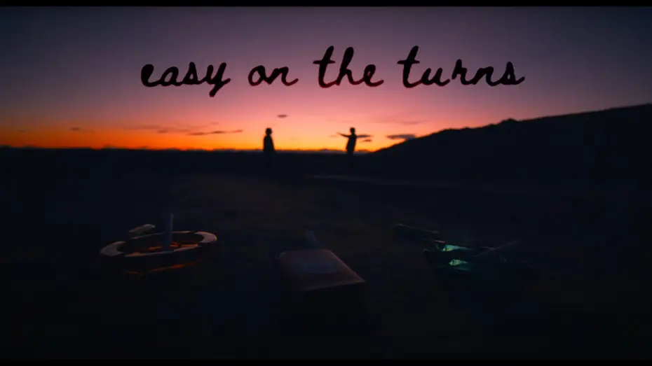 Wideo do filmu easy on the turns — easy on the turns - trailer