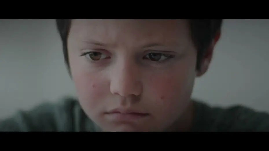 Wideo do filmu BIRTH — BIRTH (BANDE ANNONCE)