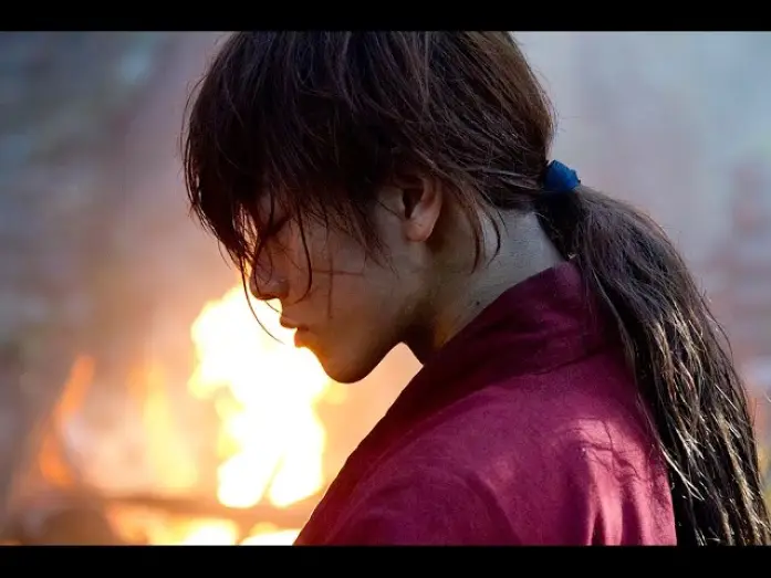 Wideo do filmu Rurouni Kenshin - Part 1 — KENSHIN, EL GUERRERO SAMURAI de Keishi Otomo (Trailer español)
