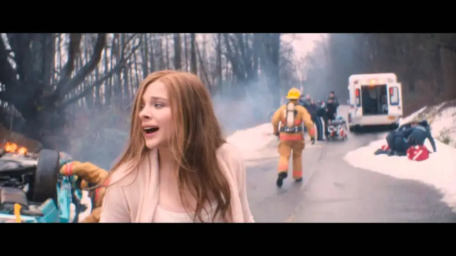Wideo do filmu Zostań, jeśli kochasz — Si Decido Quedarme - Tráiler Oficial en español HD