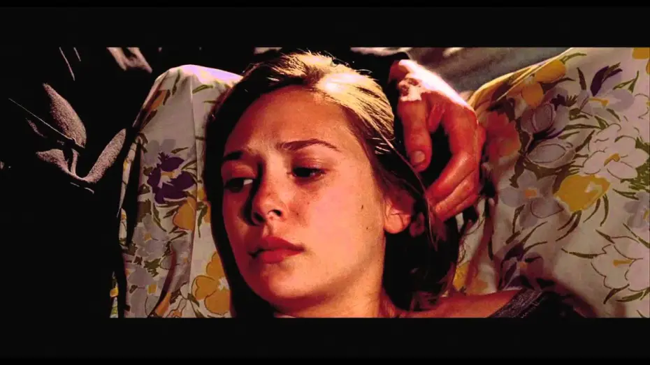 Wideo do filmu Martha Marcy May Marlene — La Fuga di Marta Trailer Ufficiale Italiano
