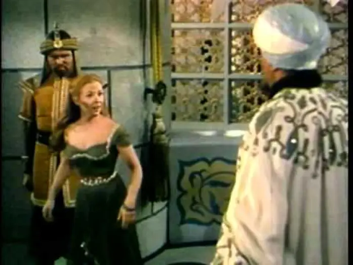 Wideo do filmu Złote Ostrze — The Golden Blade - 1953 Trailer